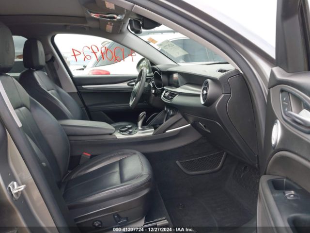 Photo 4 VIN: ZASFAKBN3J7B63074 - ALFA ROMEO STELVIO 