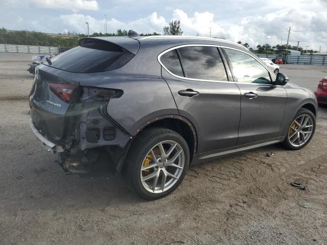 Photo 2 VIN: ZASFAKBN4J7B94480 - ALFA ROMEO STELVIO TI 