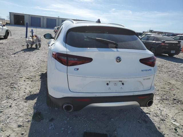 Photo 5 VIN: ZASFAKBN6J7B96781 - ALFA ROMEO STELVIO TI 