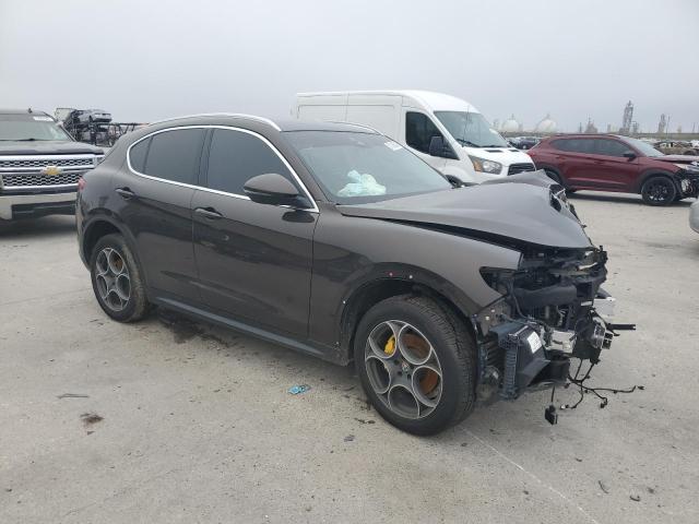 Photo 3 VIN: ZASFAKBN7J7B80184 - ALFA-ROMEO STELVIO TI 