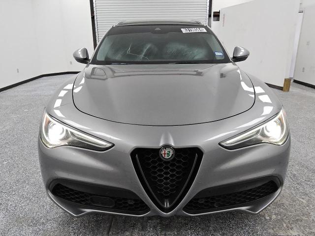 Photo 2 VIN: ZASFAKBNXJ7B67610 - ALFA ROMEO STELVIO TI 