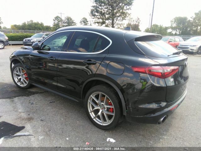 Photo 2 VIN: ZASFAKBNXJ7B71883 - ALFA-ROMEO STELVIO 