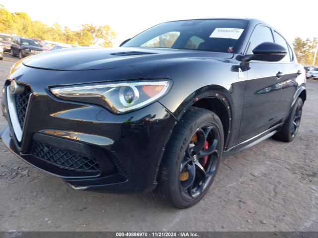 Photo 1 VIN: ZASFAKEV2J7C12180 - ALFA ROMEO STELVIO 