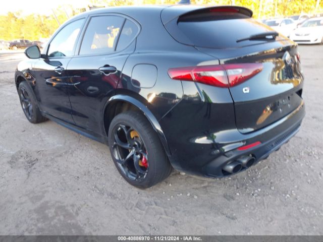 Photo 2 VIN: ZASFAKEV2J7C12180 - ALFA ROMEO STELVIO 