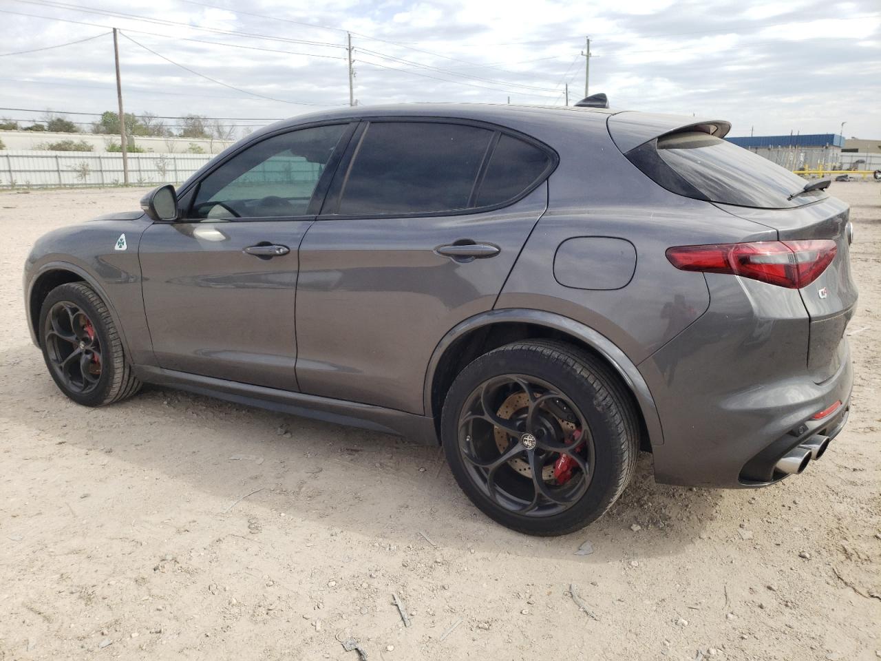 Photo 1 VIN: ZASFAKEV8J7C28514 - ALFA-ROMEO STELVIO 