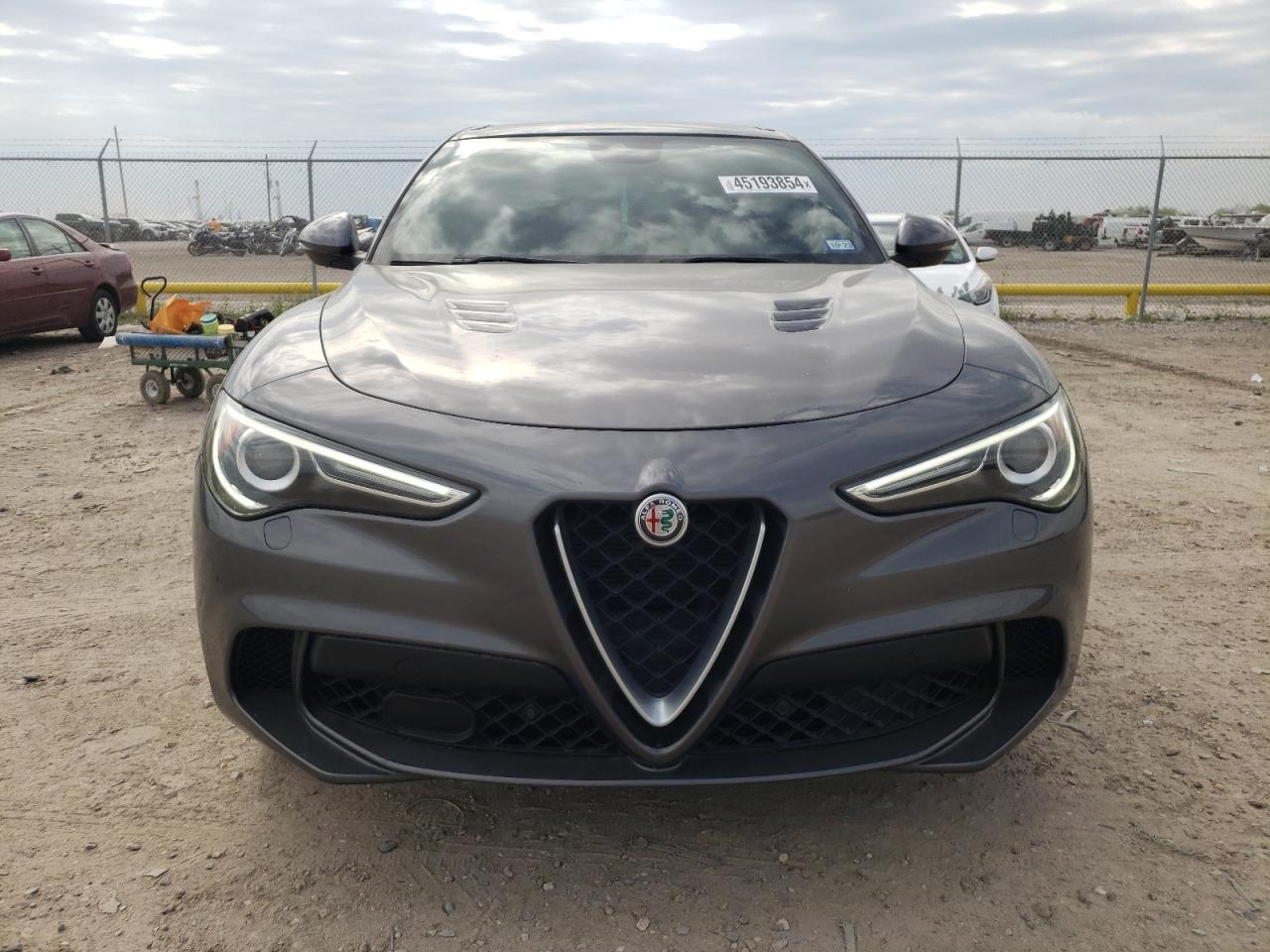 Photo 4 VIN: ZASFAKEV8J7C28514 - ALFA-ROMEO STELVIO 