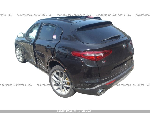 Photo 2 VIN: ZASFAKNN0J7B94617 - ALFA-ROMEO STELVIO 