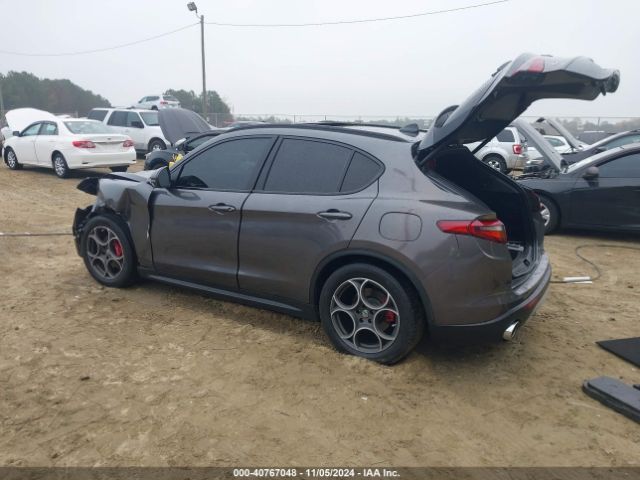 Photo 2 VIN: ZASFAKNN1J7B76627 - ALFA ROMEO STELVIO 