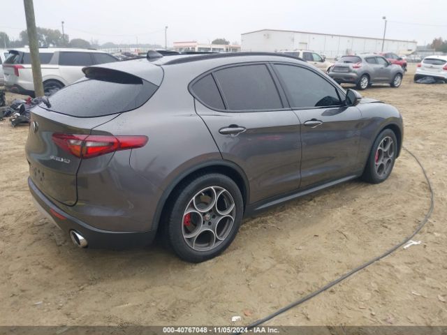 Photo 3 VIN: ZASFAKNN1J7B76627 - ALFA ROMEO STELVIO 