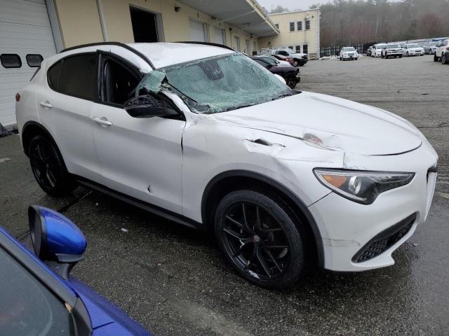 Photo 3 VIN: ZASFAKNN1J7B79477 - ALFA-ROMEO STELVIO 