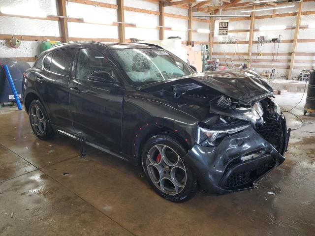 Photo 3 VIN: ZASFAKNN1J7B79690 - ALFA ROMEO STELVIO TI 