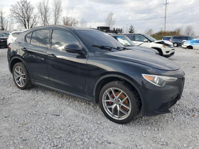 Photo 3 VIN: ZASFAKNN1J7C16706 - ALFA ROMEO STELVIO TI 