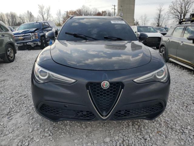 Photo 4 VIN: ZASFAKNN1J7C16706 - ALFA ROMEO STELVIO TI 