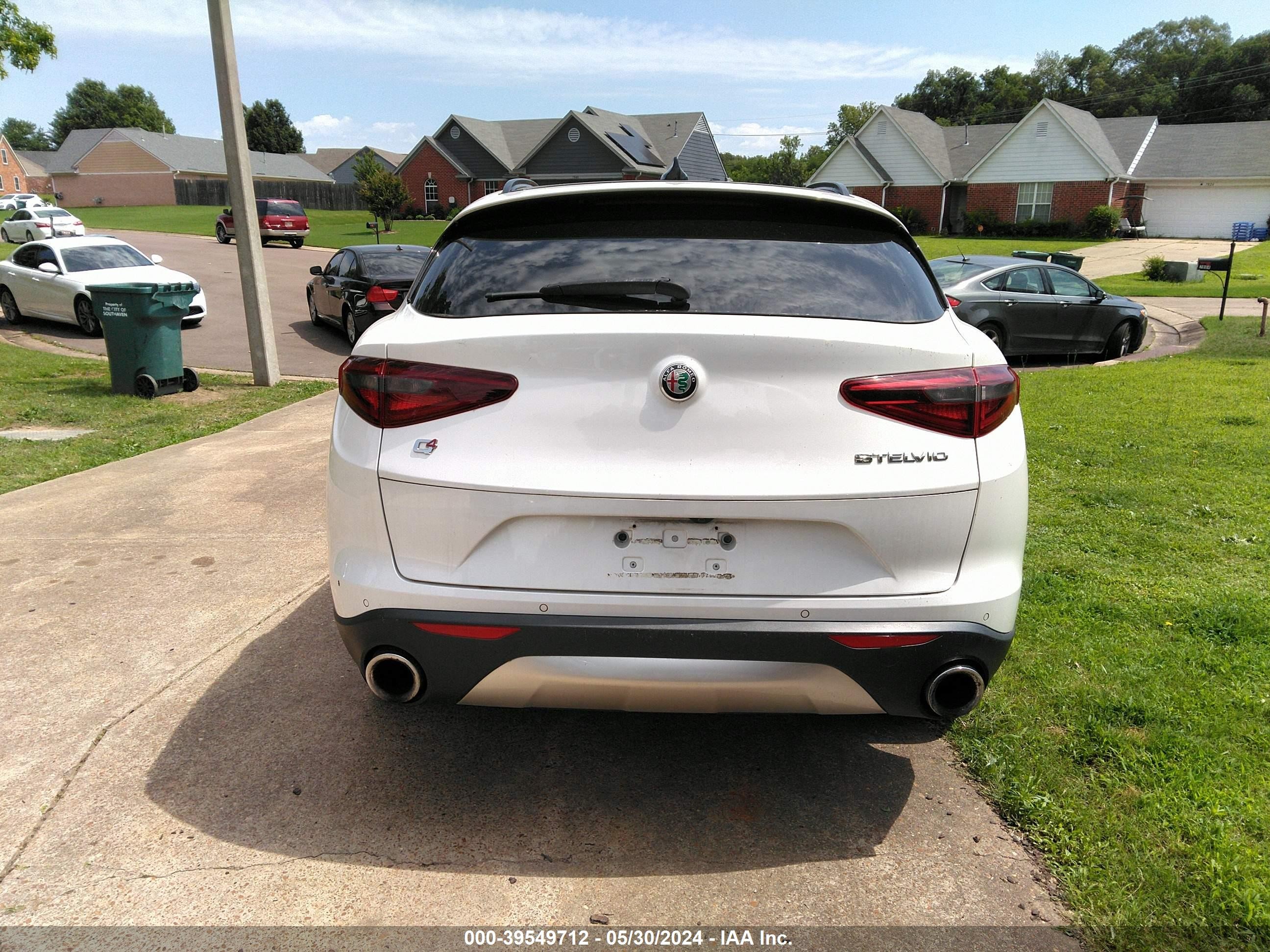 Photo 15 VIN: ZASFAKNN3J7B93851 - ALFA-ROMEO STELVIO 