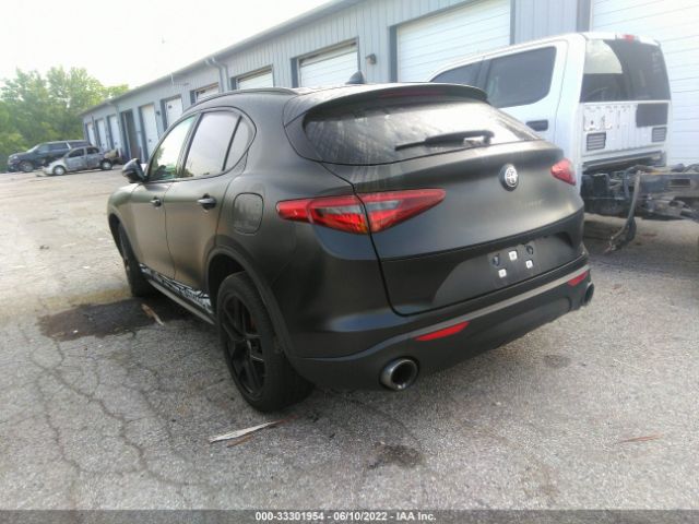 Photo 2 VIN: ZASFAKNN3J7B96023 - ALFA ROMEO STELVIO 