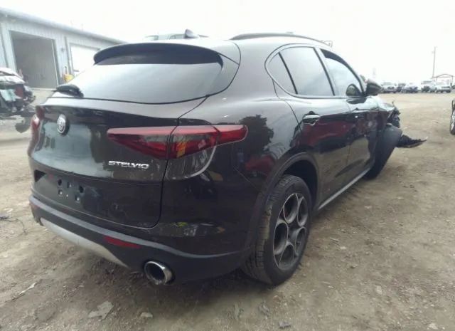 Photo 3 VIN: ZASFAKNN3J7B99150 - ALFA-ROMEO STELVIO 