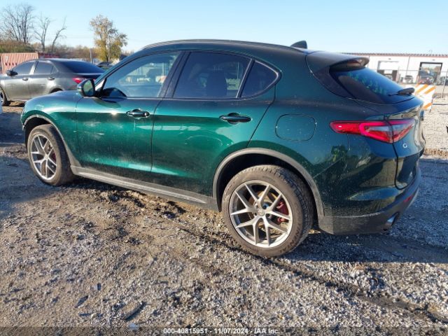 Photo 2 VIN: ZASFAKNN3J7C03715 - ALFA ROMEO STELVIO 