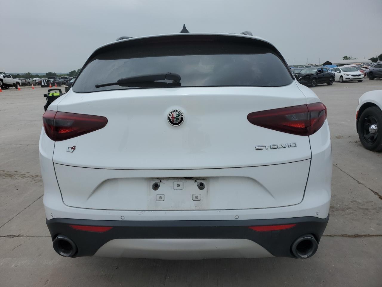 Photo 5 VIN: ZASFAKNN4J7B96029 - ALFA-ROMEO STELVIO 