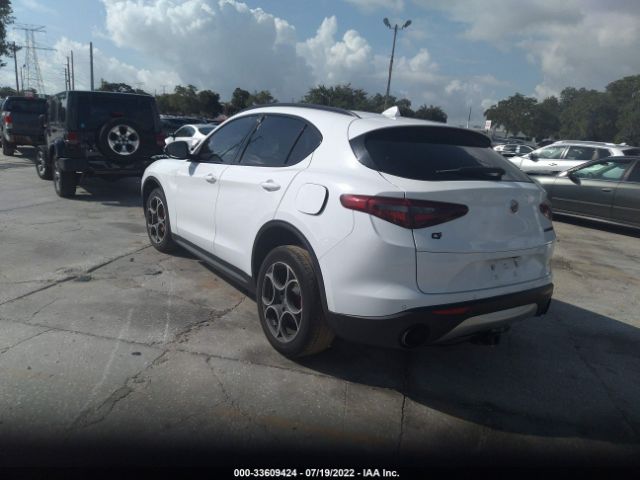 Photo 2 VIN: ZASFAKNN5J7B73553 - ALFA ROMEO STELVIO 