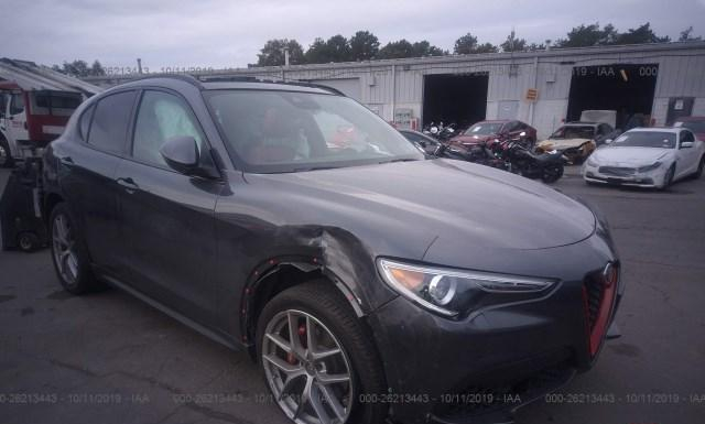 Photo 0 VIN: ZASFAKNN5J7B90675 - ALFA ROMEO STELVIO 