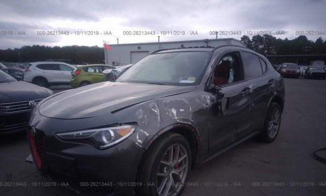 Photo 1 VIN: ZASFAKNN5J7B90675 - ALFA ROMEO STELVIO 