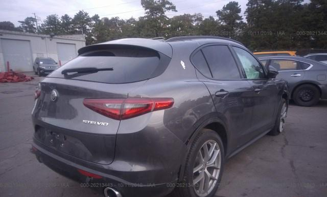 Photo 3 VIN: ZASFAKNN5J7B90675 - ALFA ROMEO STELVIO 