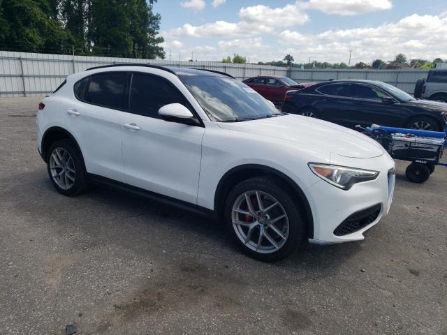 Photo 3 VIN: ZASFAKNN5J7C15977 - ALFA ROMEO STELVIO TI 