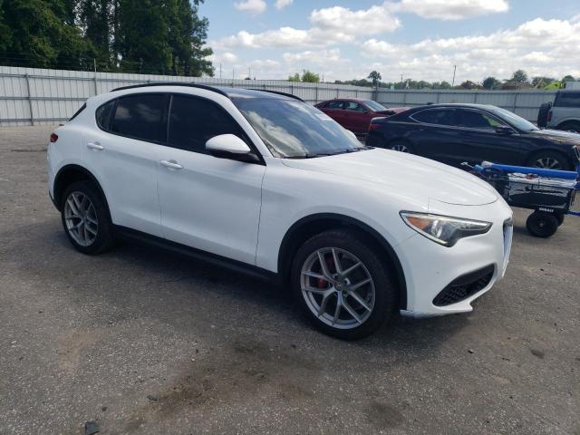 Photo 3 VIN: ZASFAKNN5J7C15977 - ALFA-ROMEO STELVIO TI 