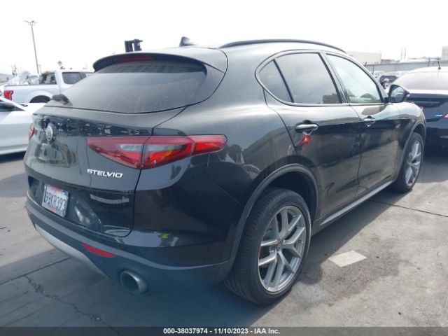 Photo 3 VIN: ZASFAKNN6J7B97988 - ALFA-ROMEO STELVIO 