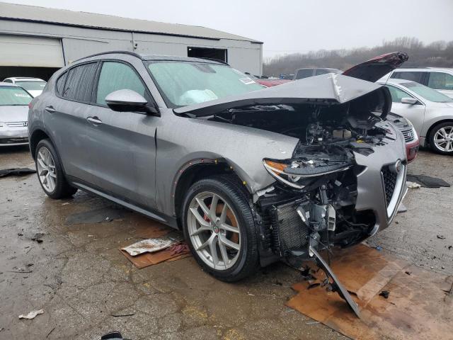 Photo 3 VIN: ZASFAKNN6J7B98378 - ALFA-ROMEO STELVIO 