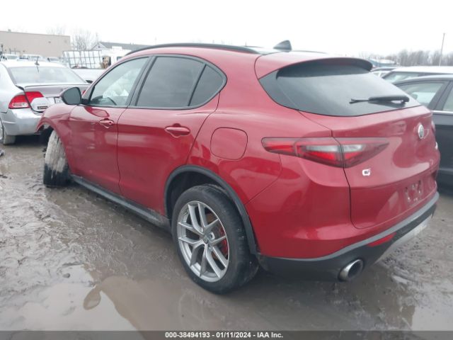 Photo 2 VIN: ZASFAKNN8J7B65303 - ALFA-ROMEO STELVIO 