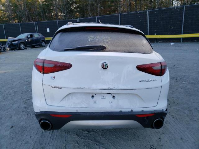 Photo 5 VIN: ZASFAKNN9J7C17103 - ALFA ROMEO STELVIO TI 