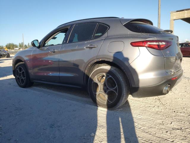 Photo 1 VIN: ZASFAKPN2J7B72793 - ALFA ROMEO STELVIO SP 