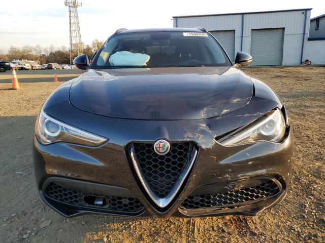 Photo 4 VIN: ZASFAKPN3J7B62984 - ALFA-ROMEO STELVIO 