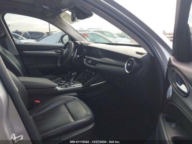 Photo 4 VIN: ZASFAKPN3J7B77467 - ALFA ROMEO STELVIO 