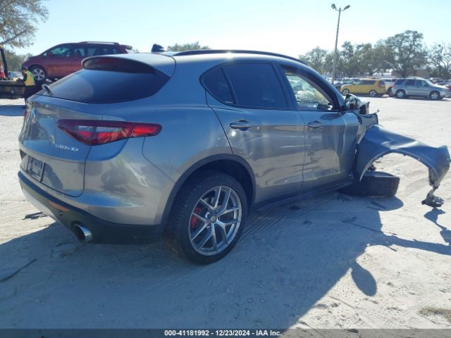 Photo 3 VIN: ZASFAKPN6J7B77849 - ALFA ROMEO STELVIO 