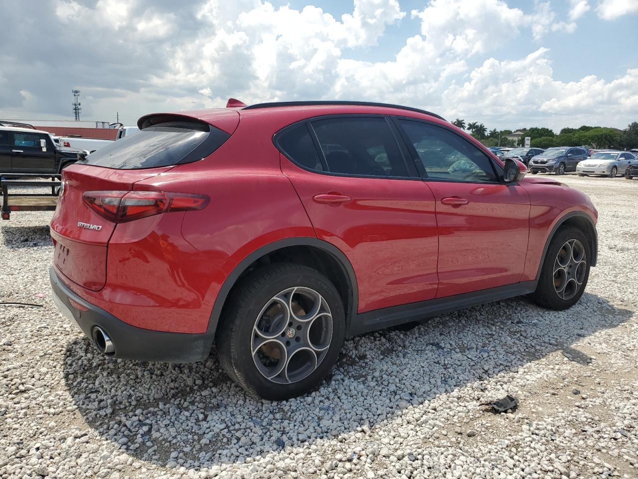 Photo 2 VIN: ZASFAKPN9J7B77201 - ALFA-ROMEO STELVIO 