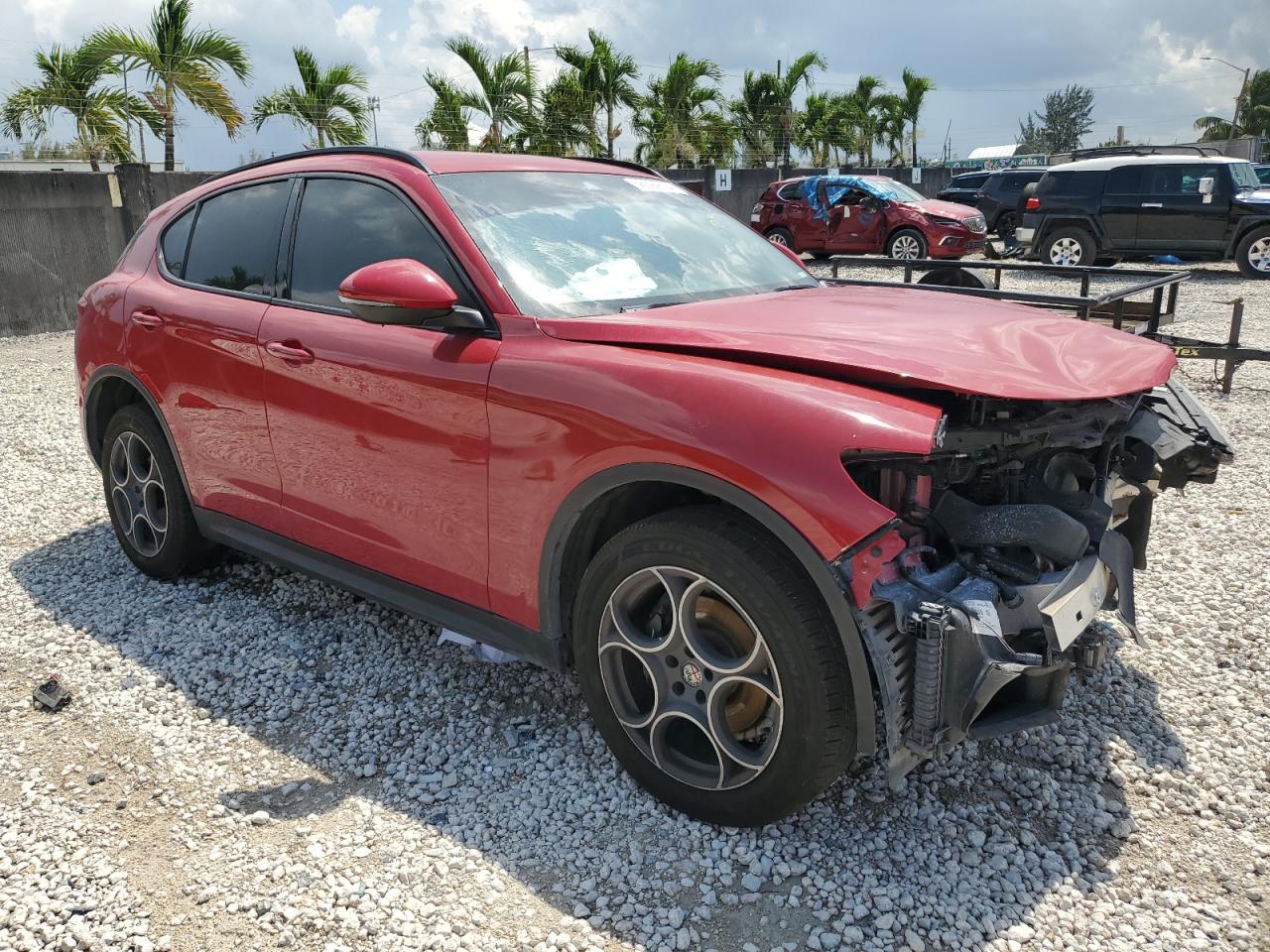 Photo 3 VIN: ZASFAKPN9J7B77201 - ALFA-ROMEO STELVIO 