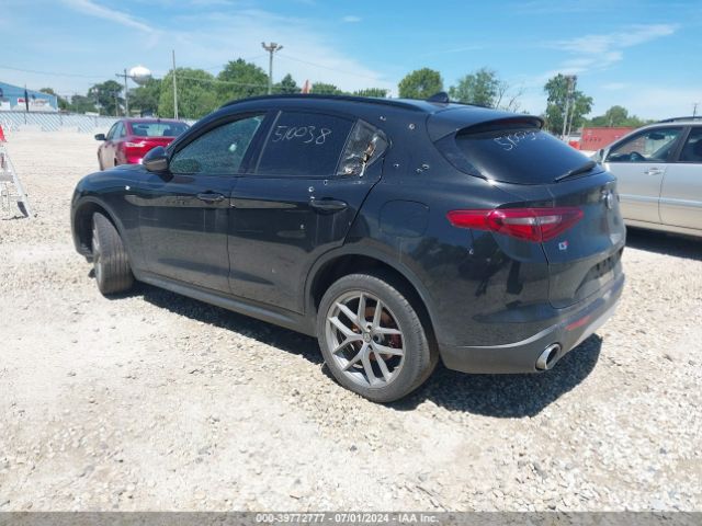 Photo 2 VIN: ZASFAKPN9J7B86156 - ALFA-ROMEO STELVIO 