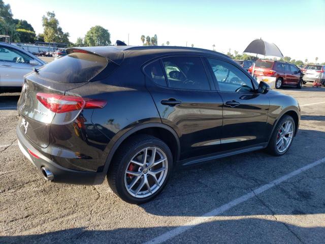 Photo 2 VIN: ZASFAKPNXJ7B82567 - ALFA ROMEO STELVIO 