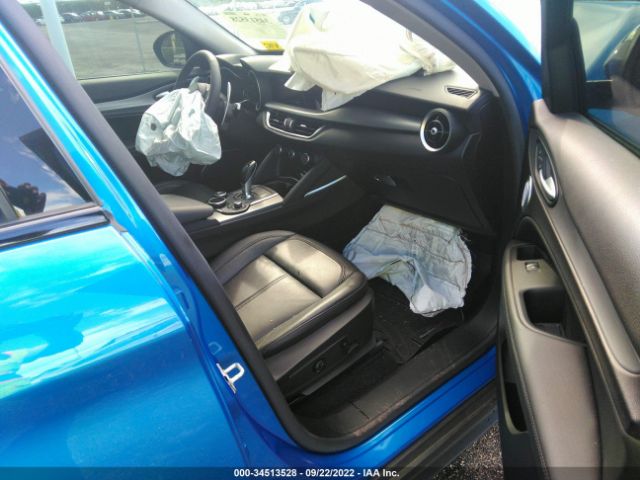 Photo 4 VIN: ZASPAJAN1K7C57150 - ALFA-ROMEO STELVIO 