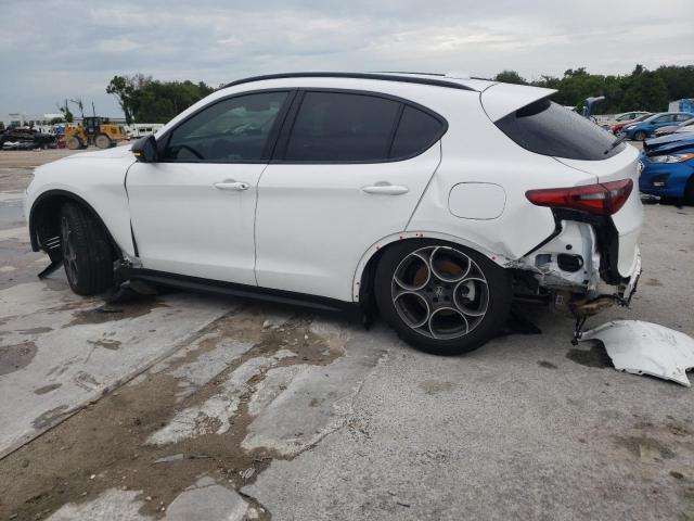 Photo 1 VIN: ZASPAJAN1M7C98333 - ALFA ROMEO STELVIO 