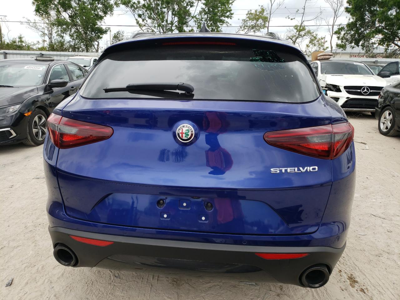 Photo 5 VIN: ZASPAJAN1P7D50273 - ALFA ROMEO STELVIO 