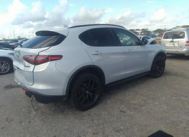 Photo 3 VIN: ZASPAJAN3L7C91592 - ALFA ROMEO STELVIO 