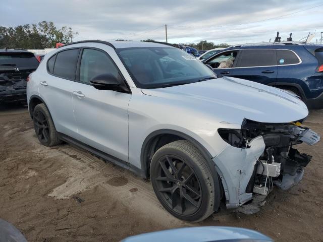 Photo 3 VIN: ZASPAJAN3M7D12118 - ALFA ROMEO STELVIO SP 