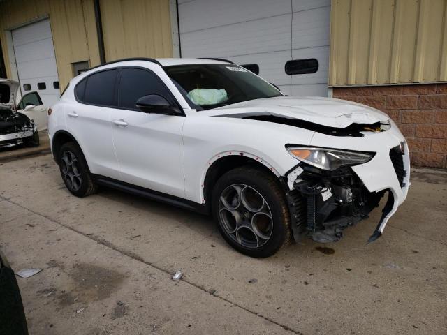 Photo 3 VIN: ZASPAJAN4M7C98326 - ALFA-ROMEO STELVIO SP 