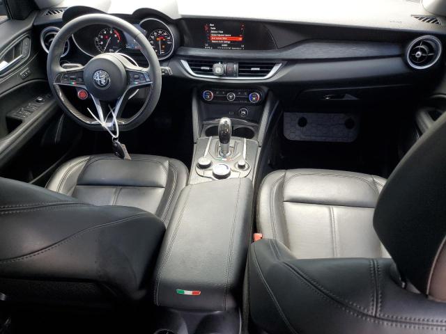 Photo 7 VIN: ZASPAJAN5K7C68782 - ALFA ROMEO STELVIO 