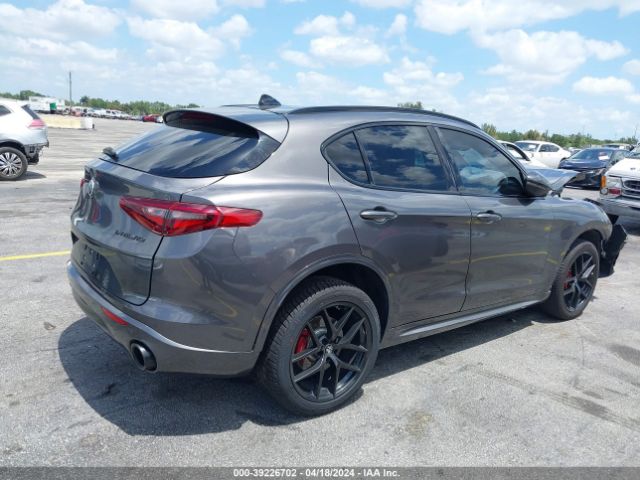 Photo 3 VIN: ZASPAJAN5L7C76320 - ALFA-ROMEO STELVIO 