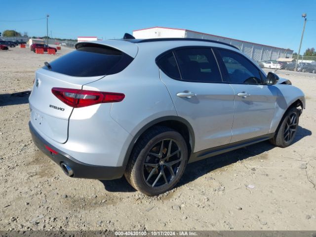 Photo 3 VIN: ZASPAJAN9M7D12138 - ALFA-ROMEO STELVIO 