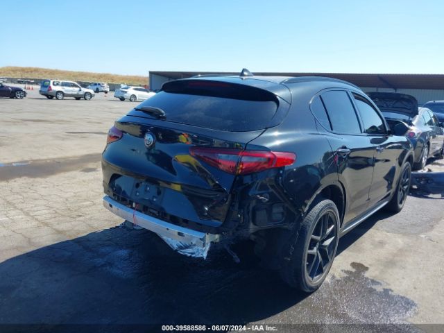 Photo 3 VIN: ZASPAJANXK7C70592 - ALFA-ROMEO STELVIO 